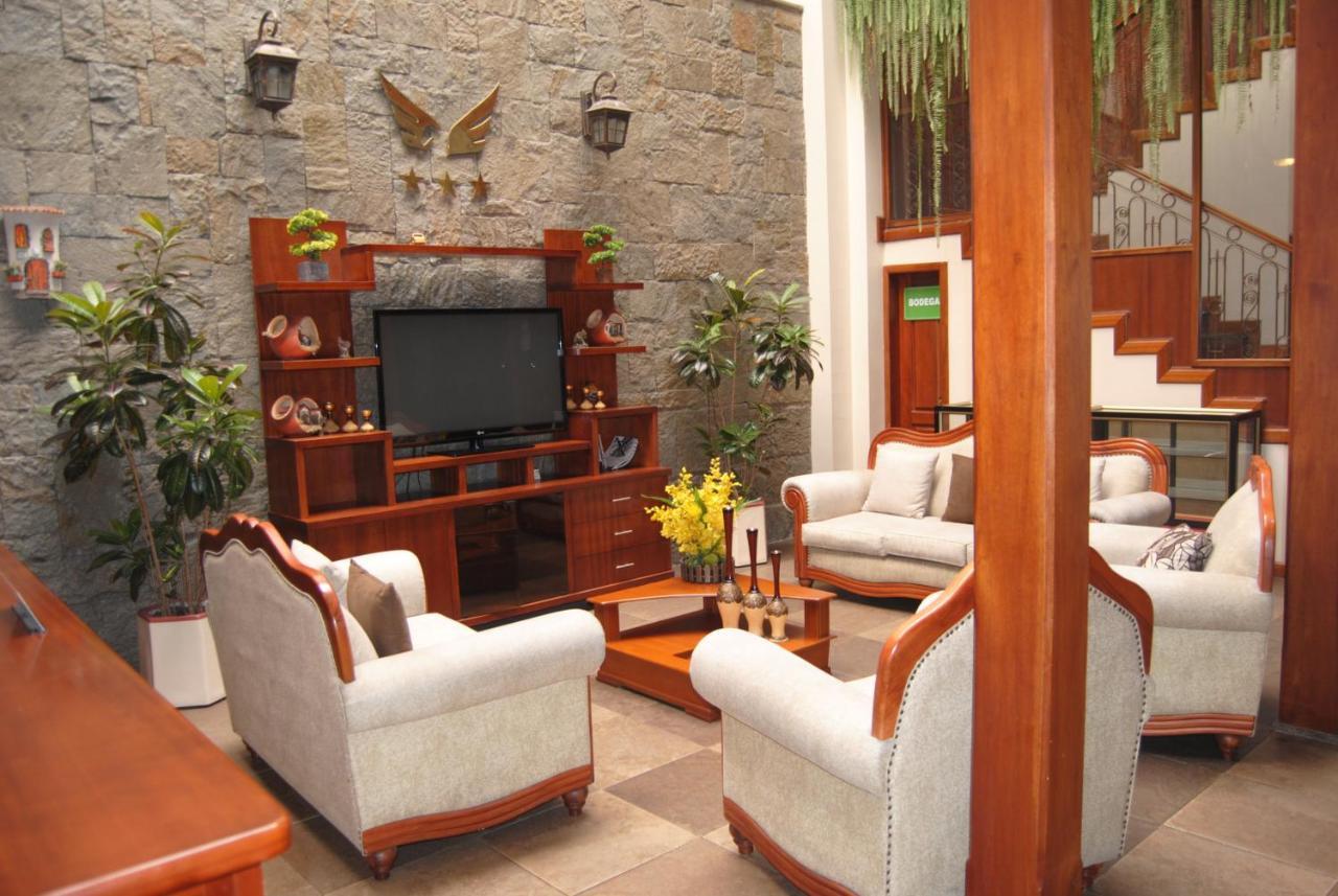 Hotel Pegasus Cuenca Extérieur photo