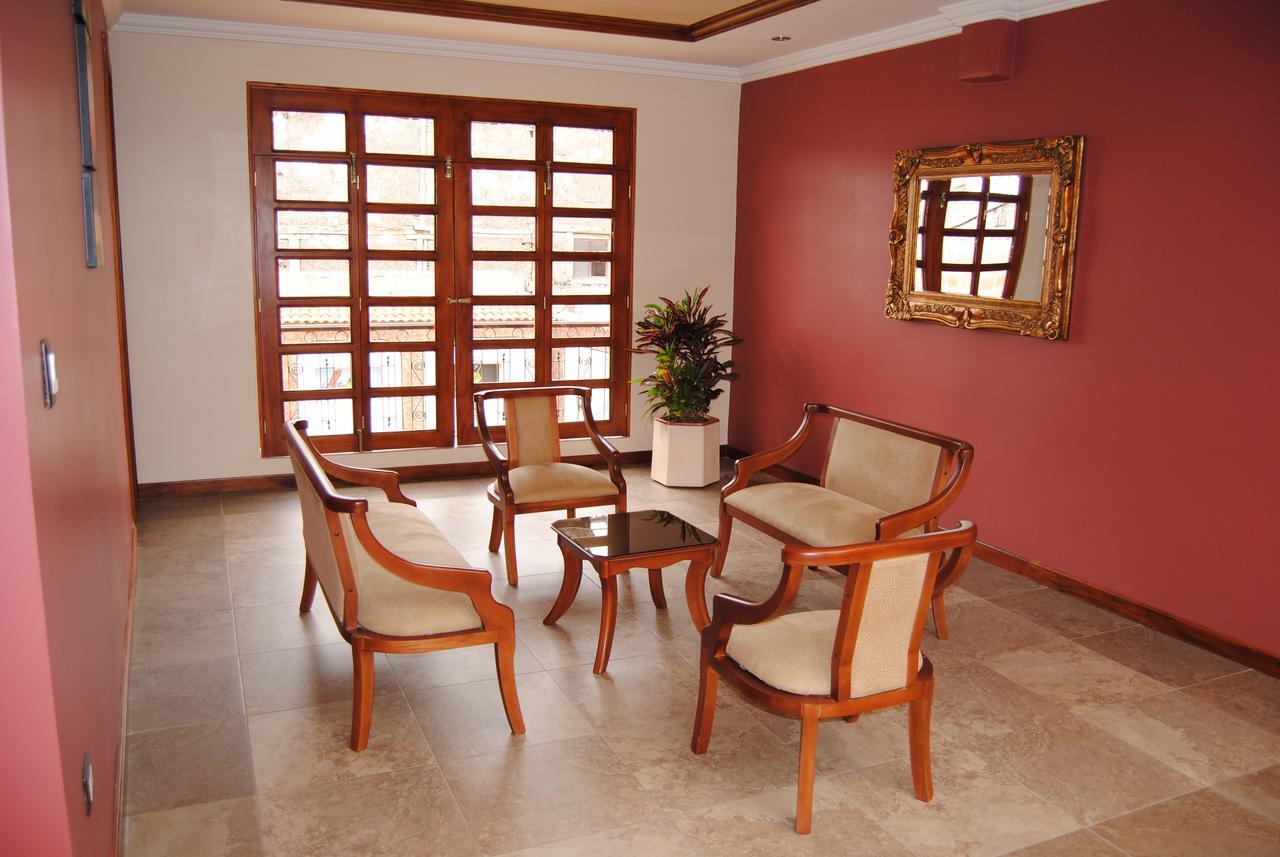 Hotel Pegasus Cuenca Extérieur photo