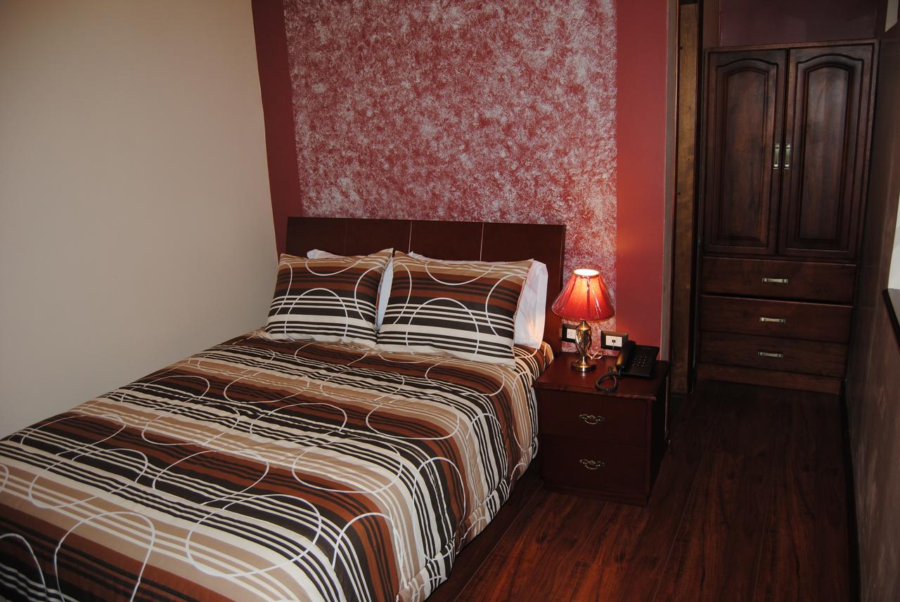 Hotel Pegasus Cuenca Extérieur photo
